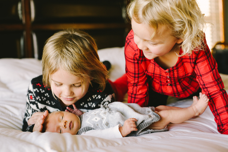 20151122-Olivia s Newborn Photos 2015-Album-0140