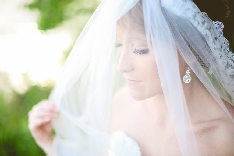 View More: http://shotsbybridge.pass.us/erin-and-mike-wedding